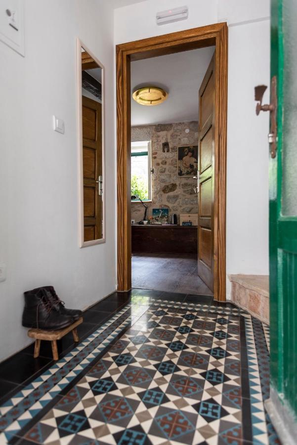 Guesthouse Nina Kastel Novi Exterior photo